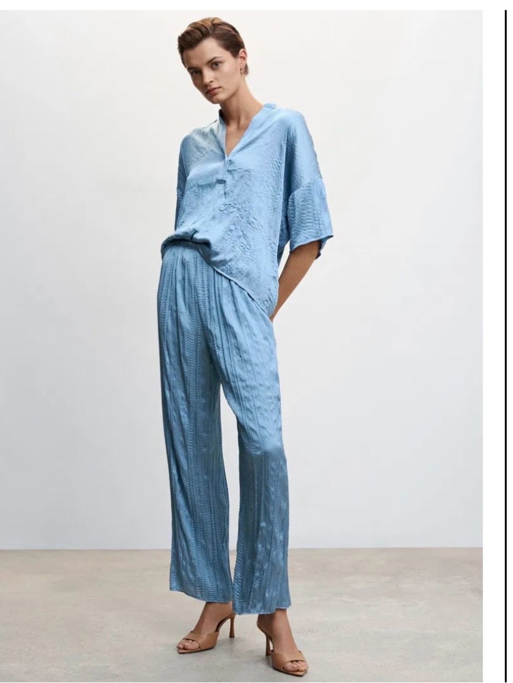 MANGO Set Light Blue Relaxed satin finish